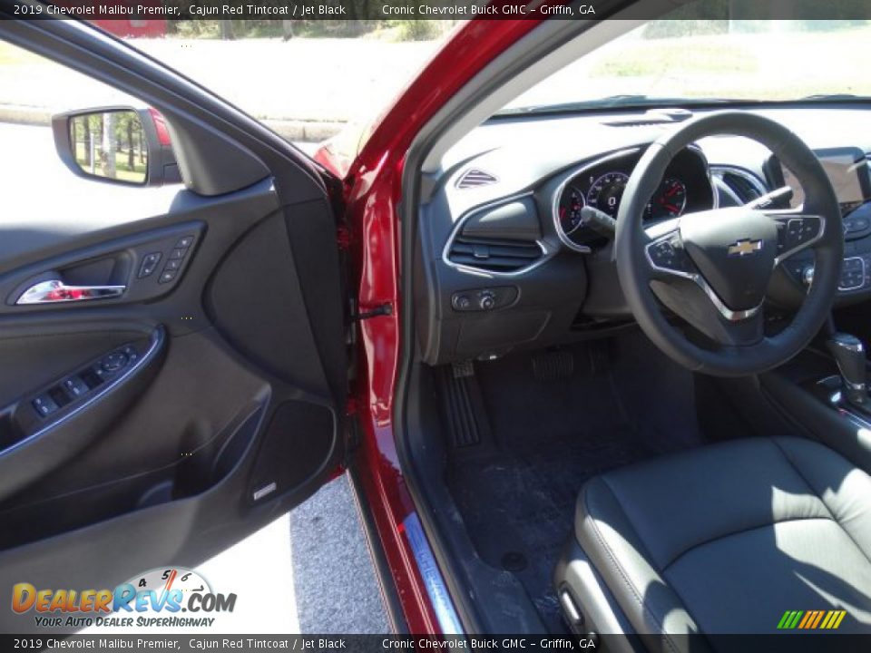2019 Chevrolet Malibu Premier Cajun Red Tintcoat / Jet Black Photo #11