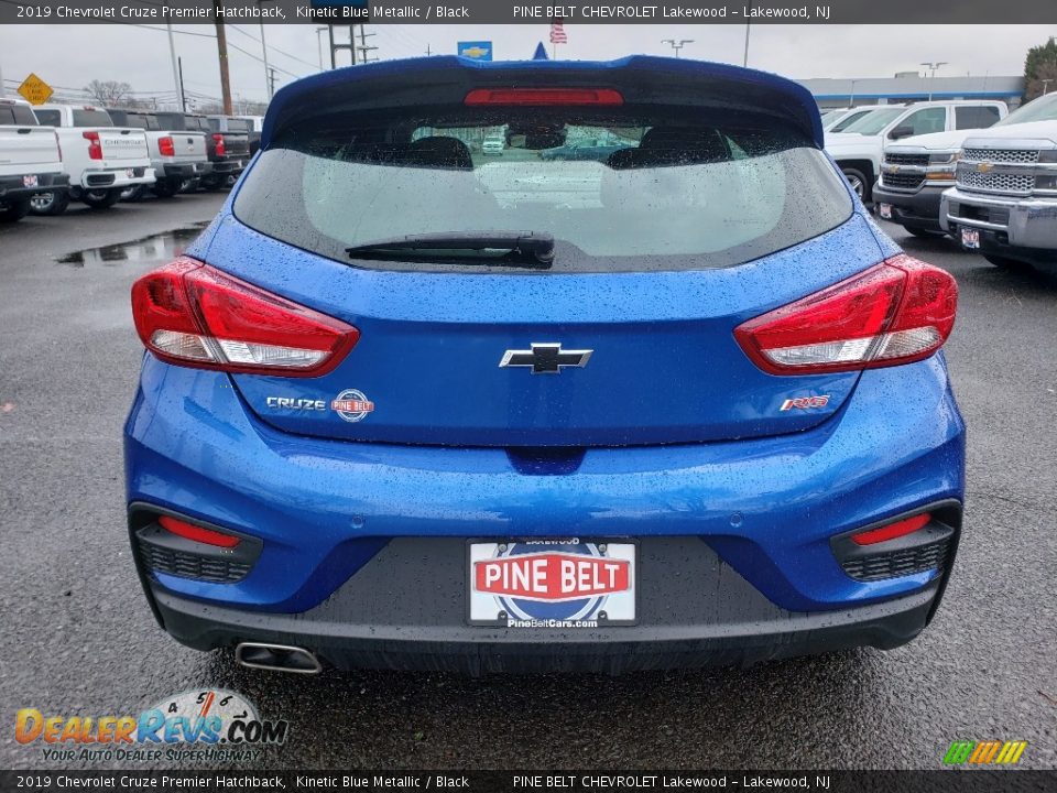 2019 Chevrolet Cruze Premier Hatchback Kinetic Blue Metallic / Black Photo #5