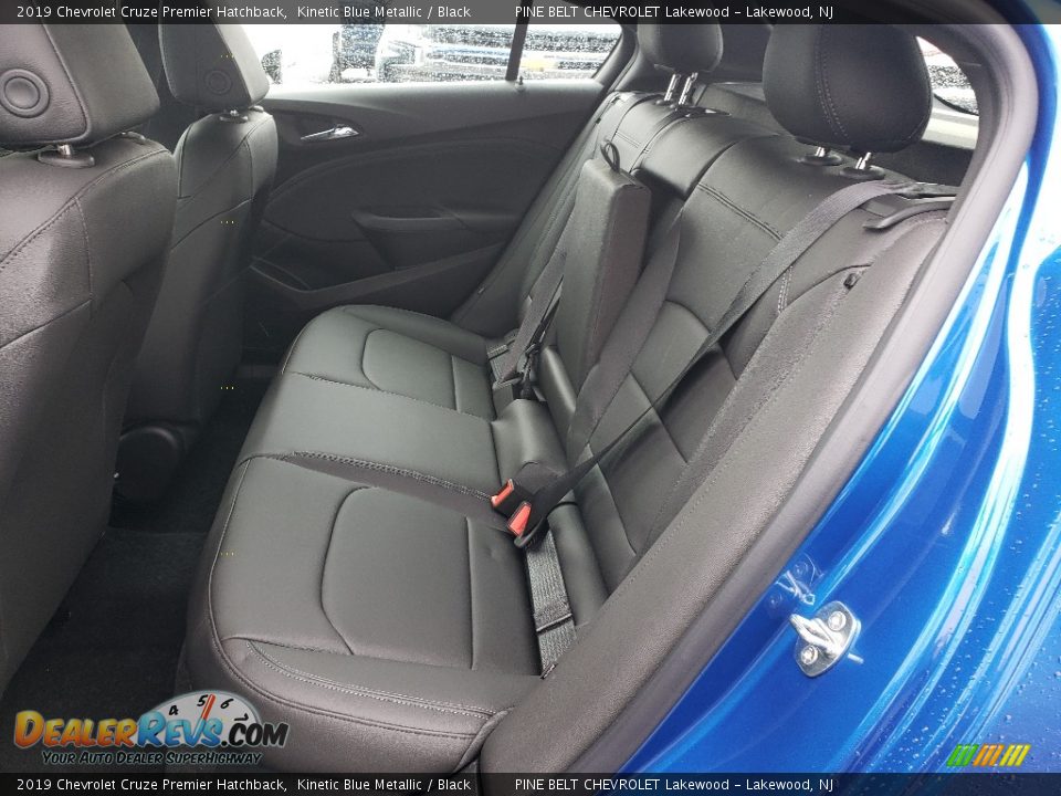 Rear Seat of 2019 Chevrolet Cruze Premier Hatchback Photo #6