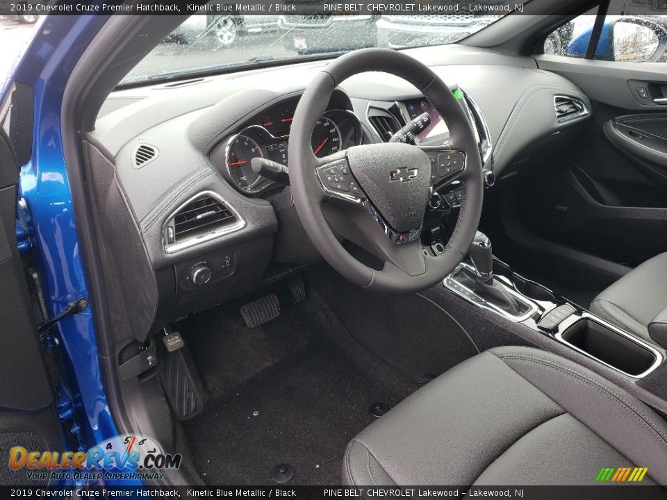 Black Interior - 2019 Chevrolet Cruze Premier Hatchback Photo #7