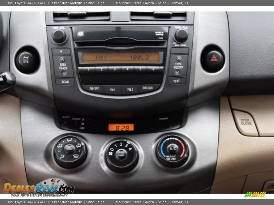 2009 Toyota RAV4 4WD Classic Silver Metallic / Sand Beige Photo #14
