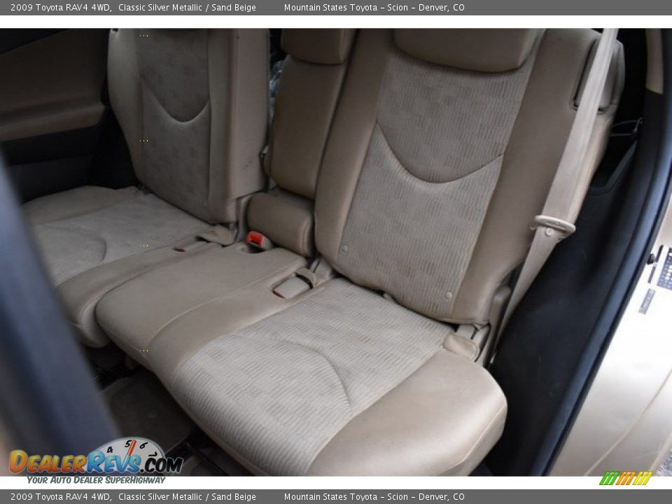 2009 Toyota RAV4 4WD Classic Silver Metallic / Sand Beige Photo #21
