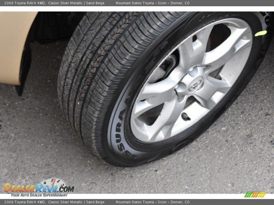 2009 Toyota RAV4 4WD Classic Silver Metallic / Sand Beige Photo #28