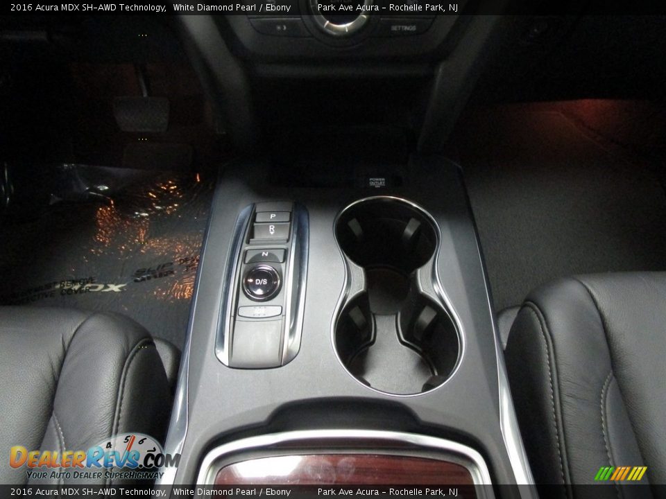 2016 Acura MDX SH-AWD Technology White Diamond Pearl / Ebony Photo #31