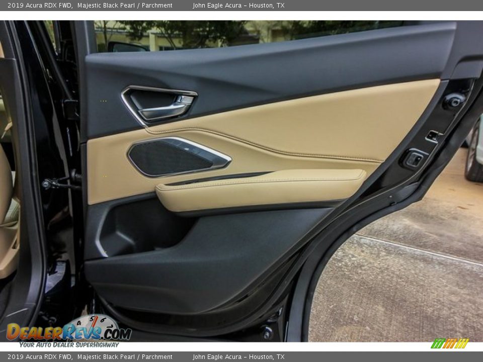 2019 Acura RDX FWD Majestic Black Pearl / Parchment Photo #21