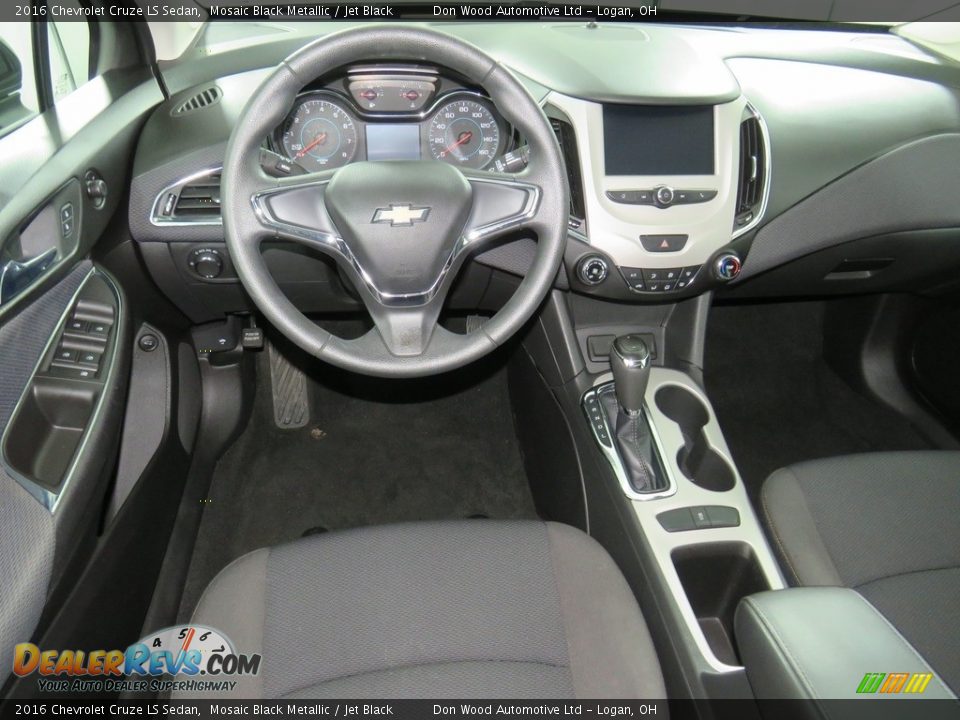 2016 Chevrolet Cruze LS Sedan Mosaic Black Metallic / Jet Black Photo #31