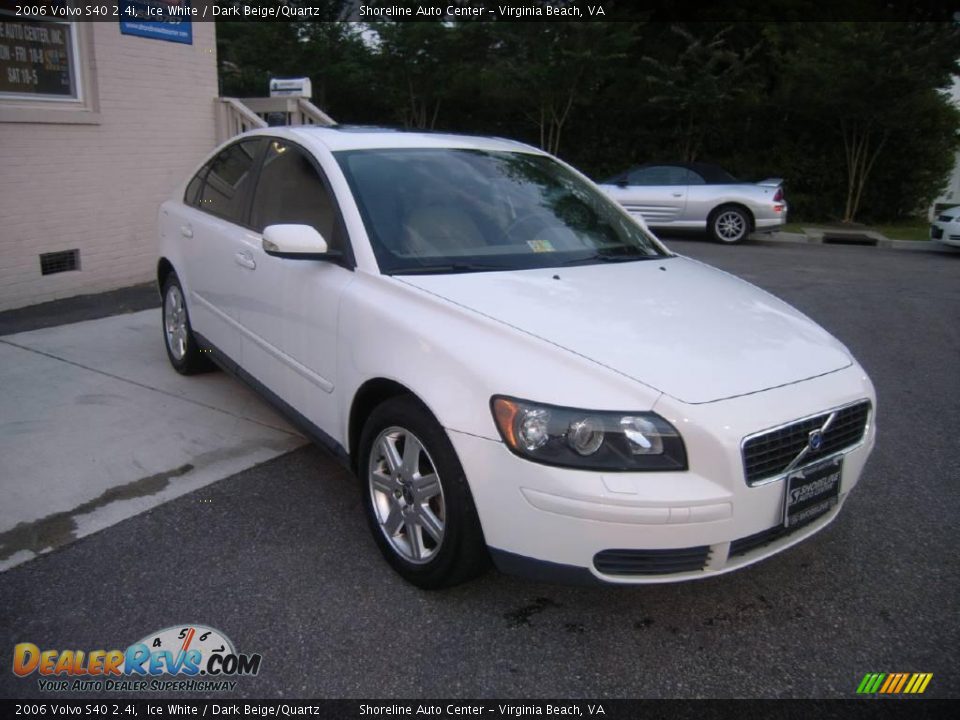 2006 Volvo S40 2.4i Ice White / Dark Beige/Quartz Photo #8