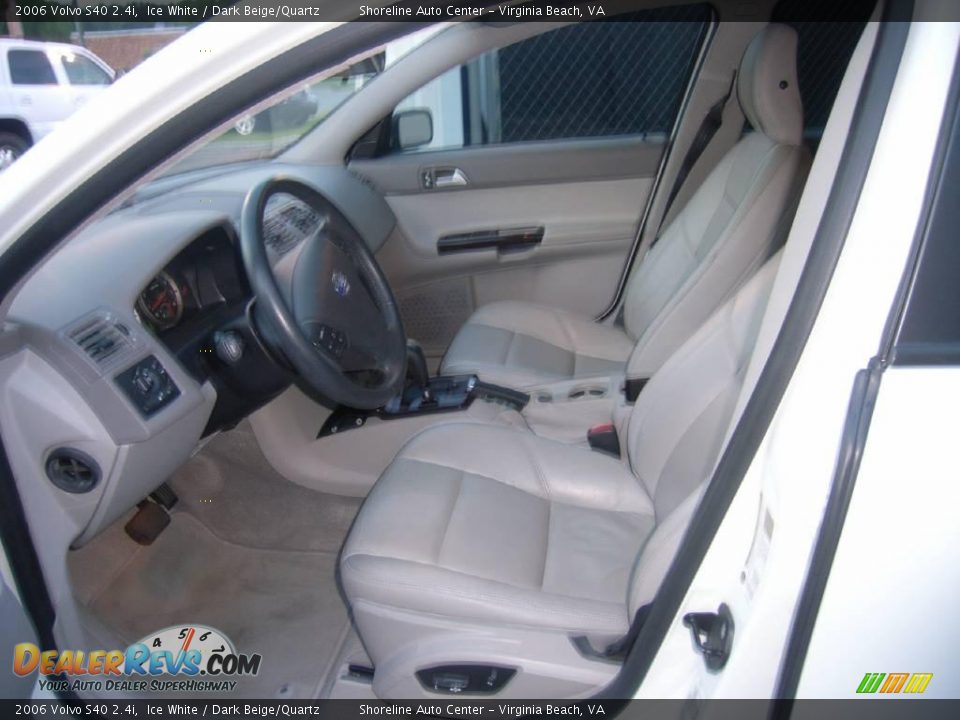 2006 Volvo S40 2.4i Ice White / Dark Beige/Quartz Photo #12