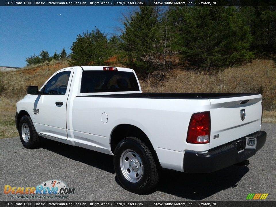 2019 Ram 1500 Classic Tradesman Regular Cab Bright White / Black/Diesel Gray Photo #9