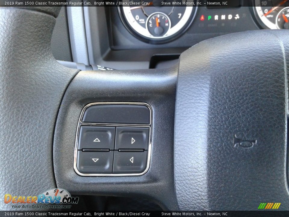 2019 Ram 1500 Classic Tradesman Regular Cab Bright White / Black/Diesel Gray Photo #15