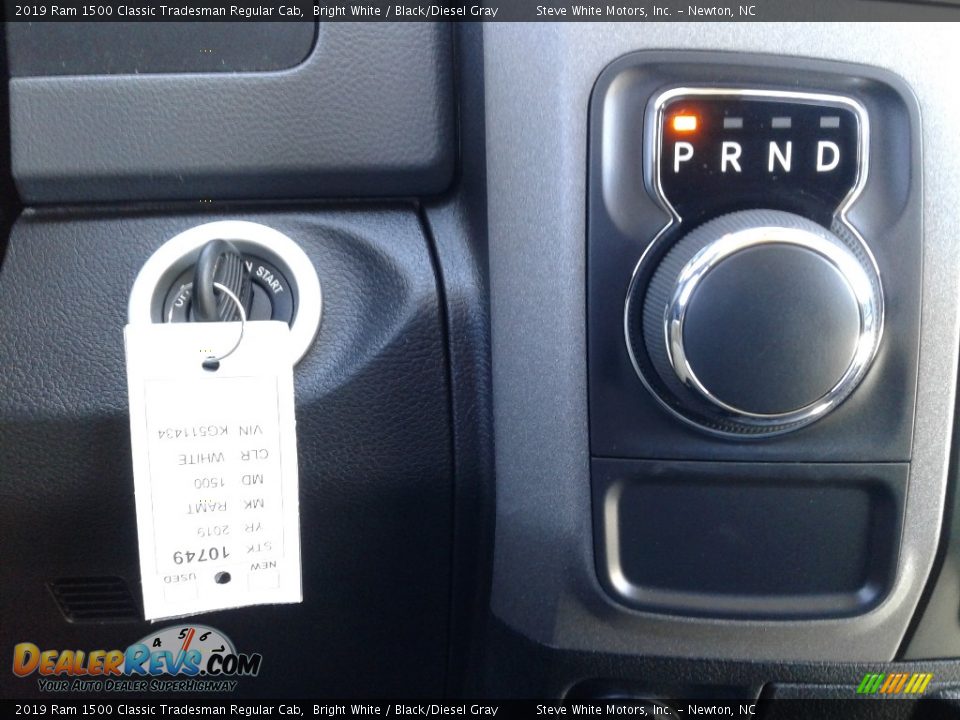 2019 Ram 1500 Classic Tradesman Regular Cab Bright White / Black/Diesel Gray Photo #20