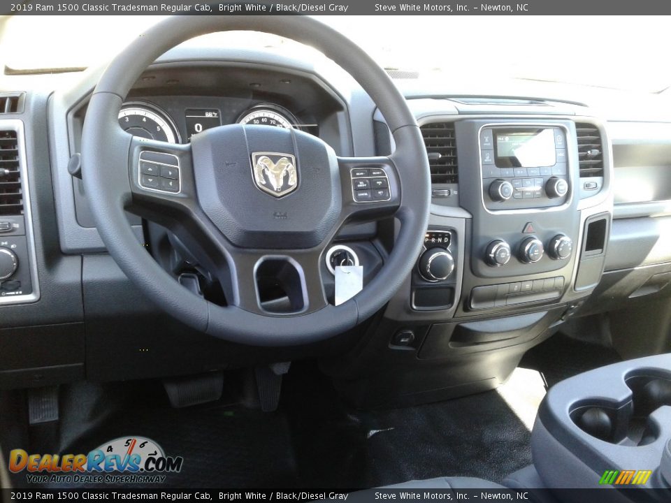 2019 Ram 1500 Classic Tradesman Regular Cab Bright White / Black/Diesel Gray Photo #25