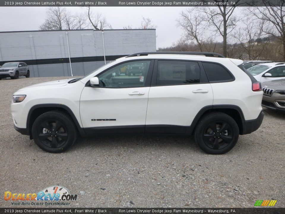 2019 Jeep Cherokee Latitude Plus 4x4 Pearl White / Black Photo #2