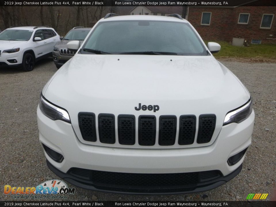 2019 Jeep Cherokee Latitude Plus 4x4 Pearl White / Black Photo #8