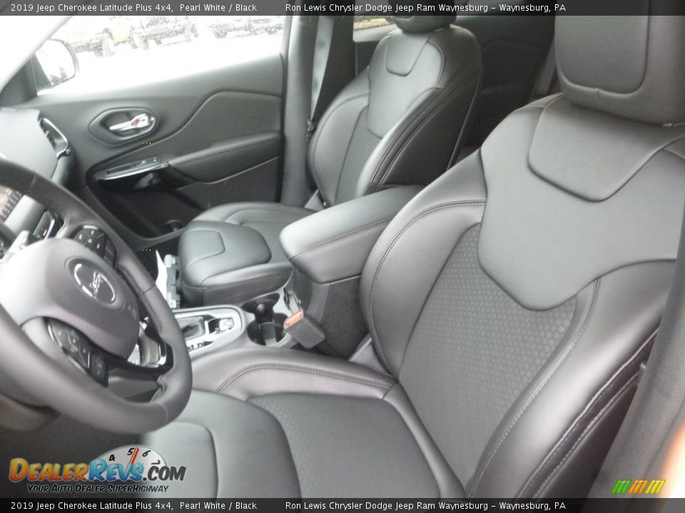 2019 Jeep Cherokee Latitude Plus 4x4 Pearl White / Black Photo #15