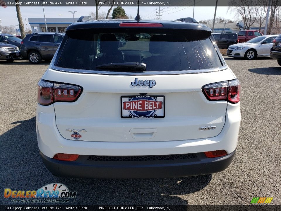 2019 Jeep Compass Latitude 4x4 White / Black Photo #5