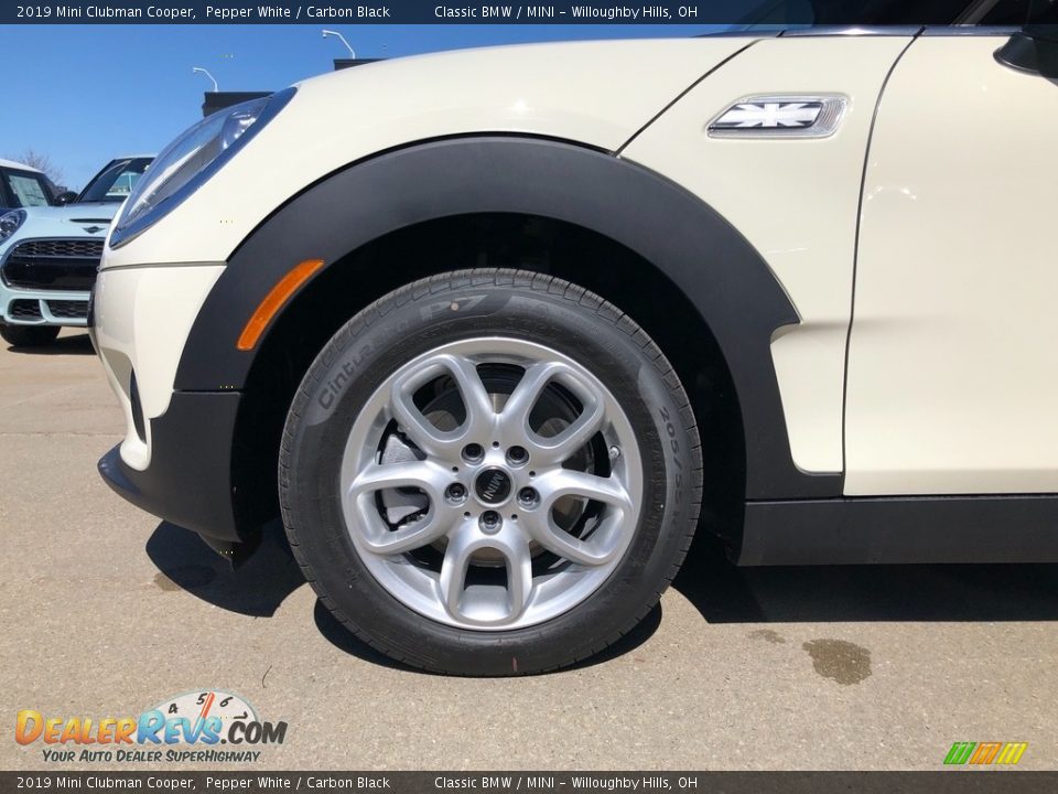 2019 Mini Clubman Cooper Pepper White / Carbon Black Photo #9