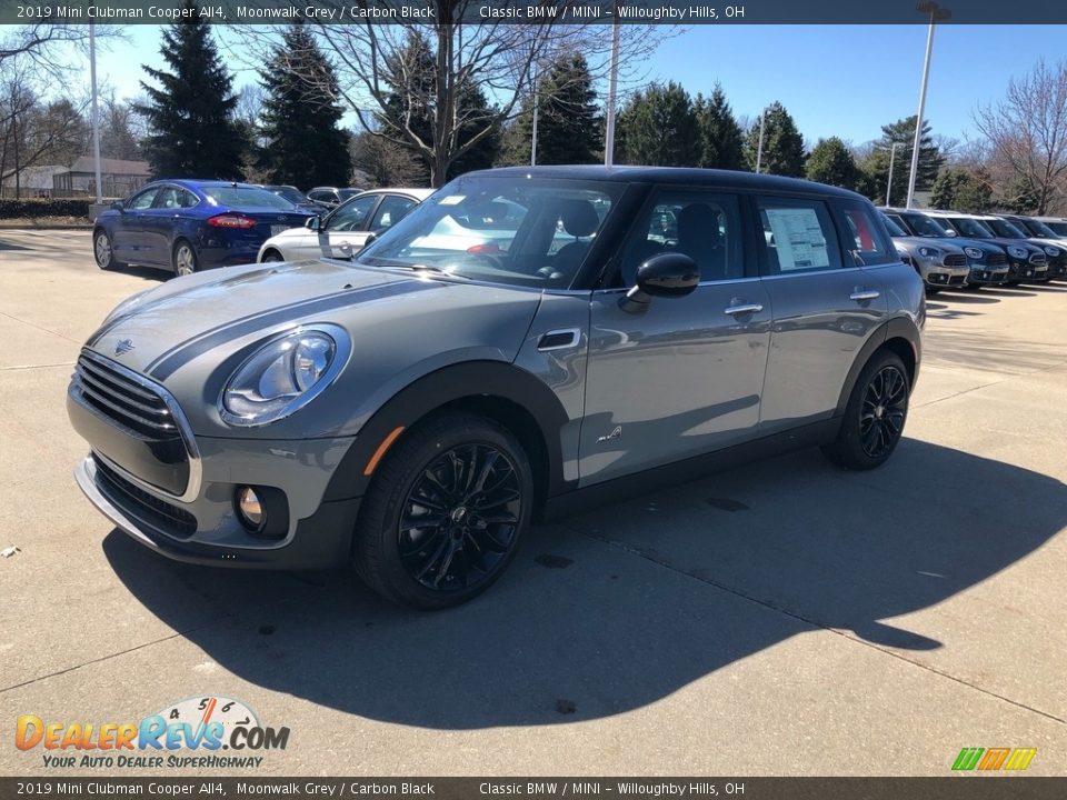 2019 Mini Clubman Cooper All4 Moonwalk Grey / Carbon Black Photo #4
