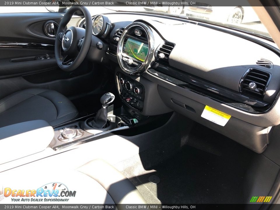 2019 Mini Clubman Cooper All4 Moonwalk Grey / Carbon Black Photo #6