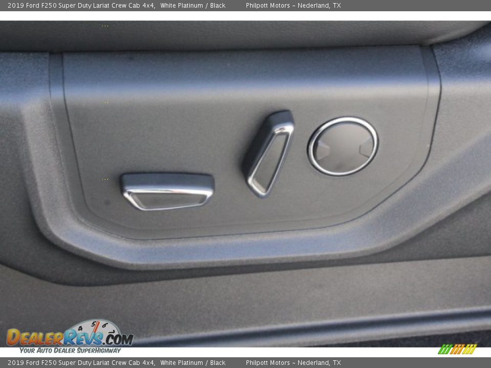 2019 Ford F250 Super Duty Lariat Crew Cab 4x4 White Platinum / Black Photo #11