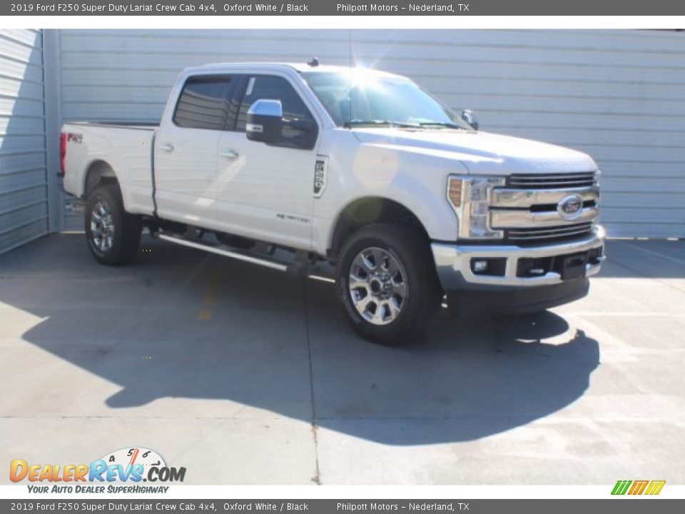 2019 Ford F250 Super Duty Lariat Crew Cab 4x4 Oxford White / Black Photo #2