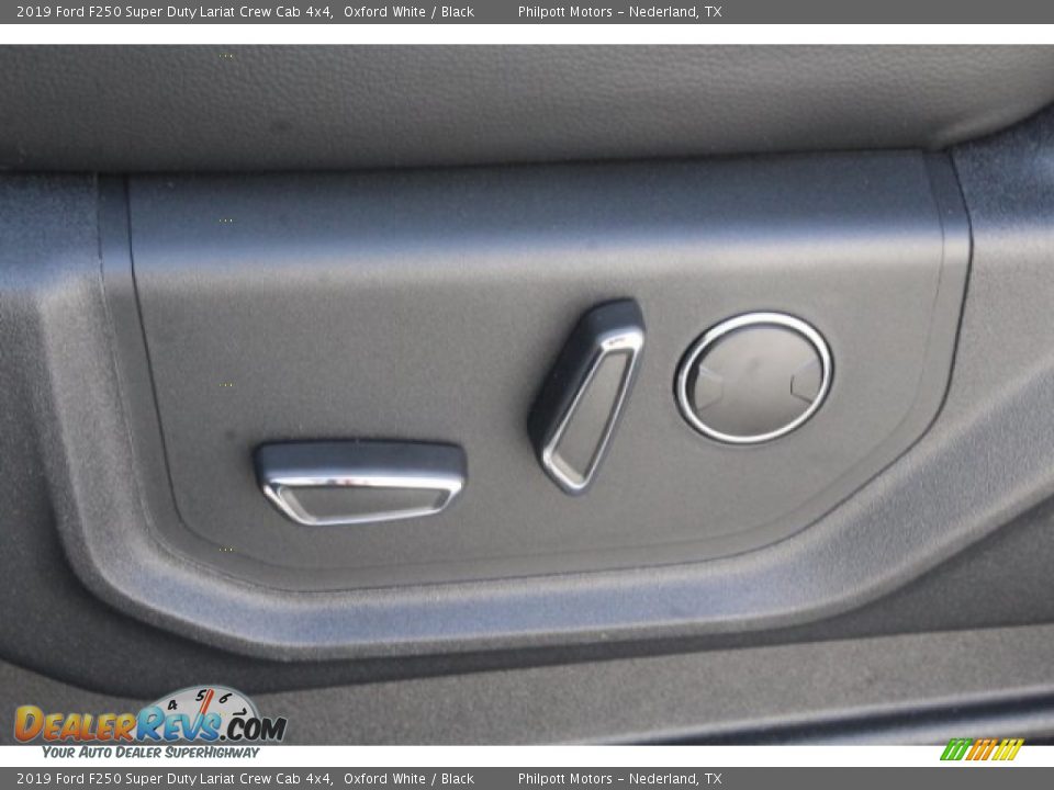 2019 Ford F250 Super Duty Lariat Crew Cab 4x4 Oxford White / Black Photo #11