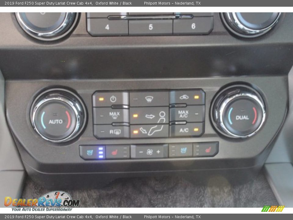 2019 Ford F250 Super Duty Lariat Crew Cab 4x4 Oxford White / Black Photo #13