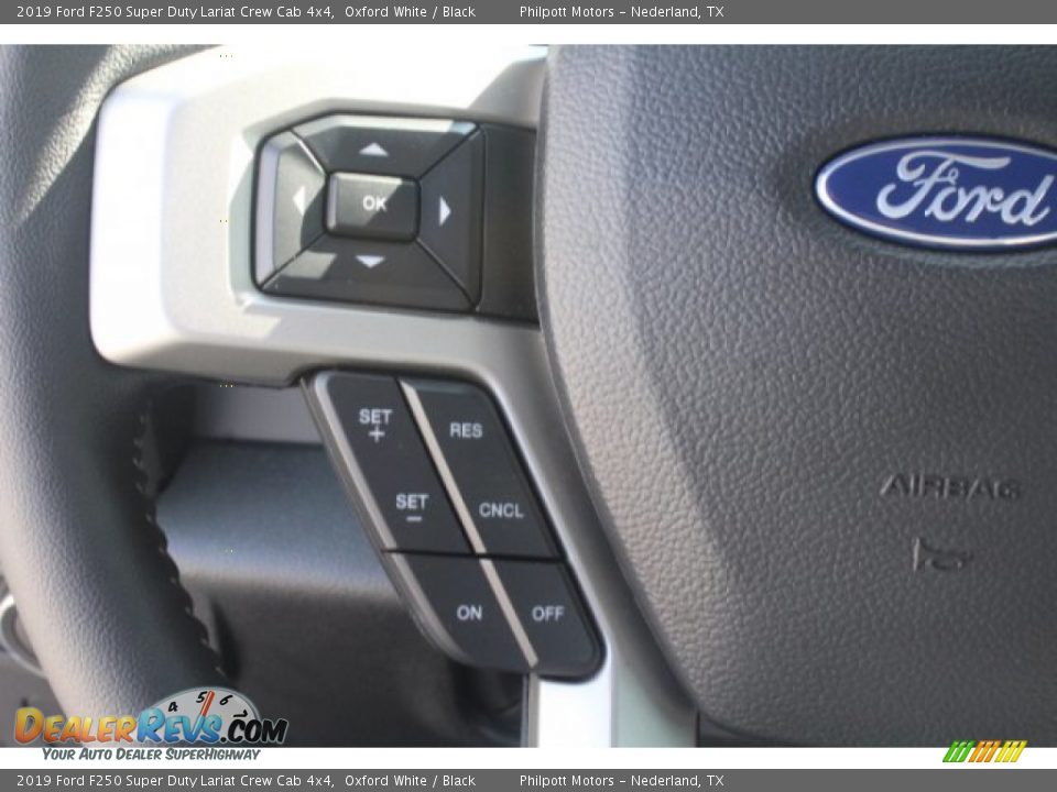 2019 Ford F250 Super Duty Lariat Crew Cab 4x4 Oxford White / Black Photo #15