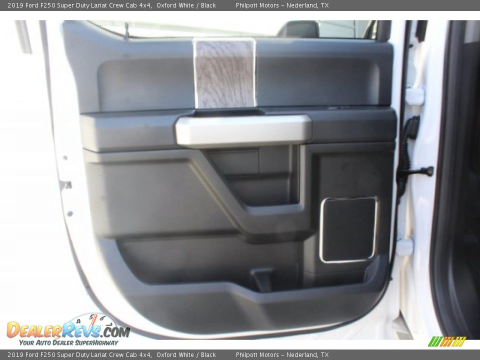 2019 Ford F250 Super Duty Lariat Crew Cab 4x4 Oxford White / Black Photo #17