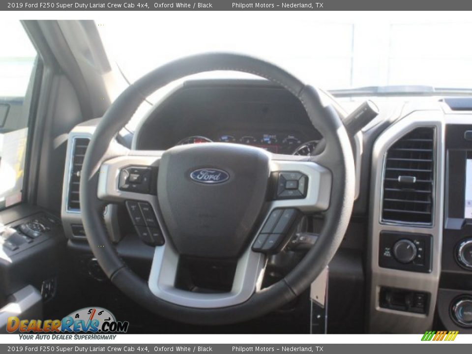 2019 Ford F250 Super Duty Lariat Crew Cab 4x4 Oxford White / Black Photo #20