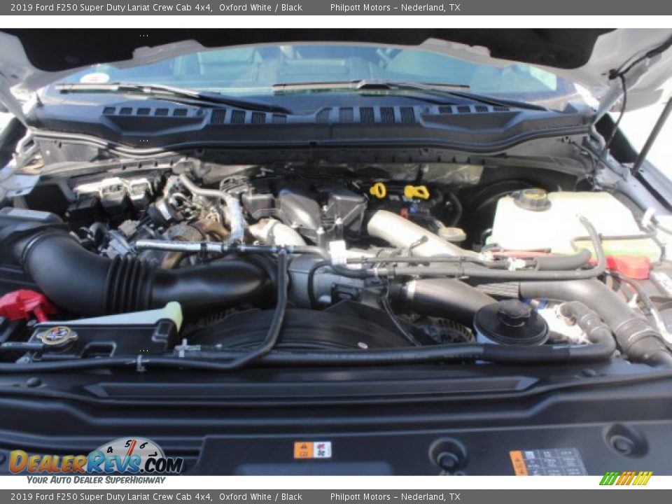 2019 Ford F250 Super Duty Lariat Crew Cab 4x4 Oxford White / Black Photo #22