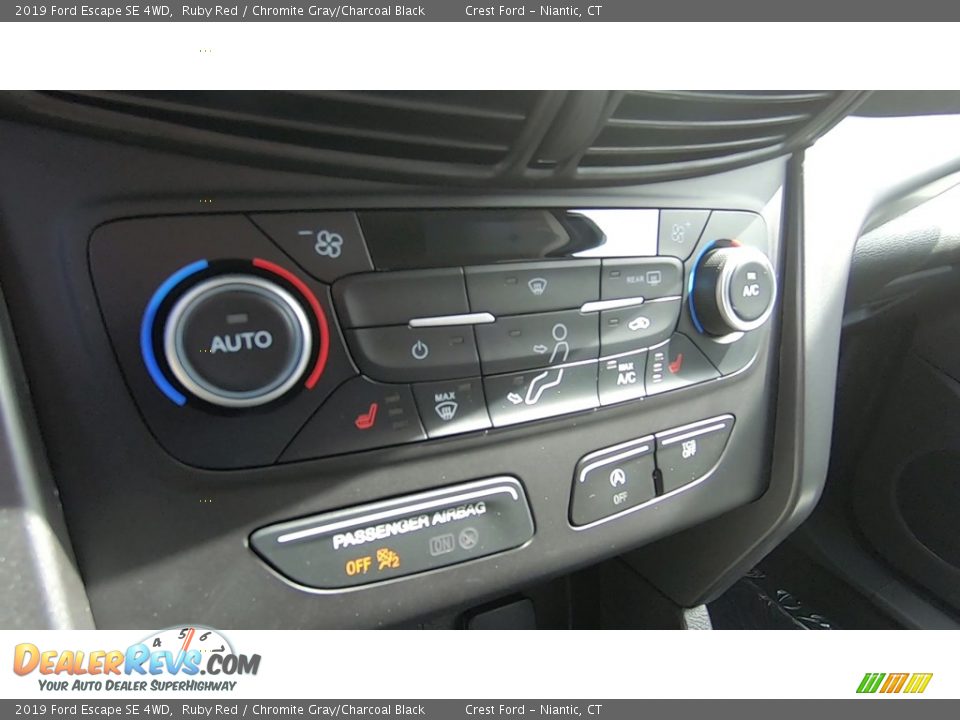 2019 Ford Escape SE 4WD Ruby Red / Chromite Gray/Charcoal Black Photo #16