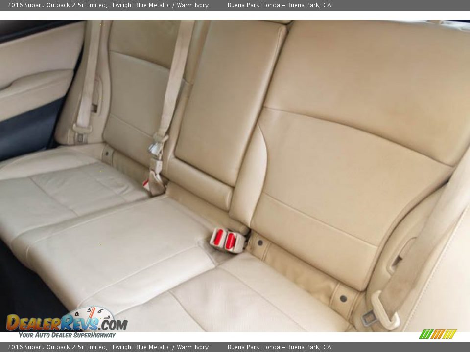 2016 Subaru Outback 2.5i Limited Twilight Blue Metallic / Warm Ivory Photo #17