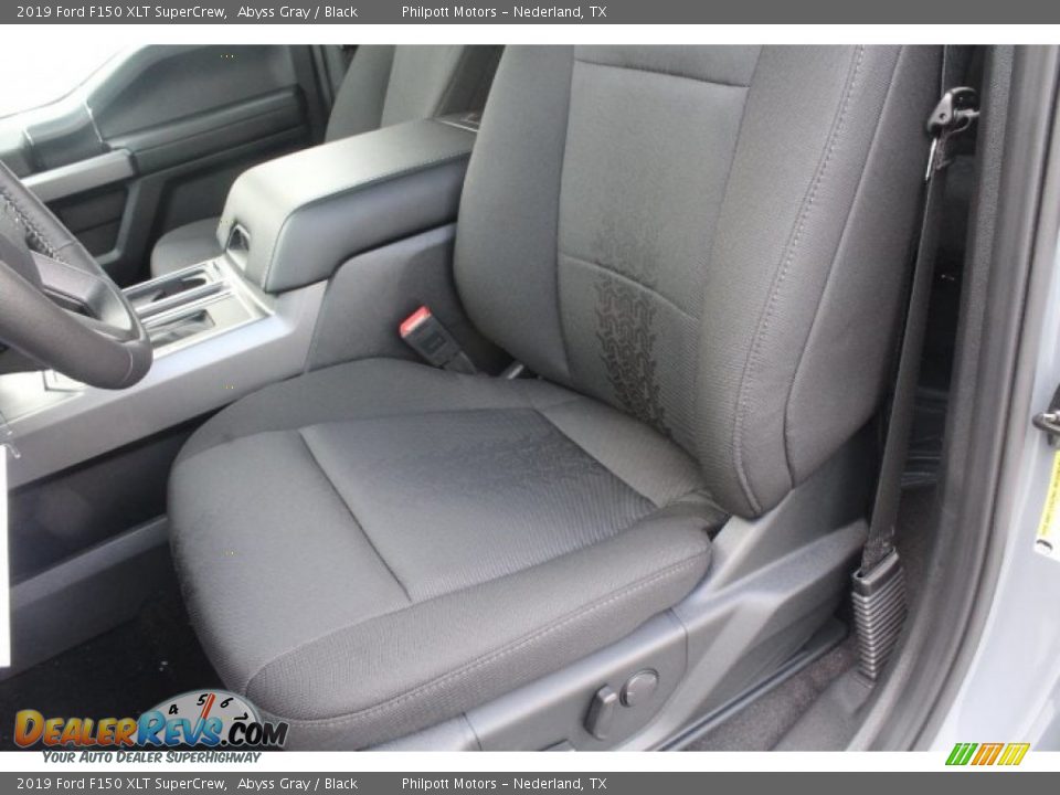 2019 Ford F150 XLT SuperCrew Abyss Gray / Black Photo #10