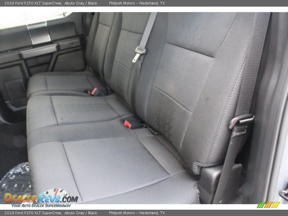 2019 Ford F150 XLT SuperCrew Abyss Gray / Black Photo #18