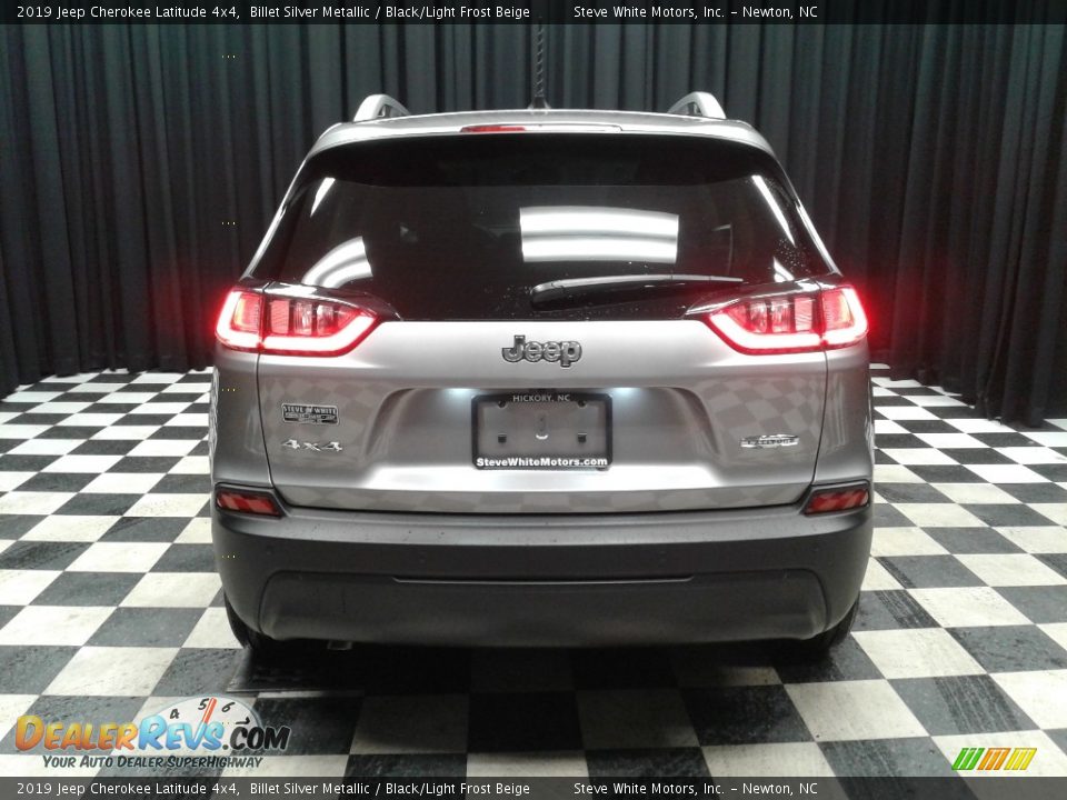 2019 Jeep Cherokee Latitude 4x4 Billet Silver Metallic / Black/Light Frost Beige Photo #7