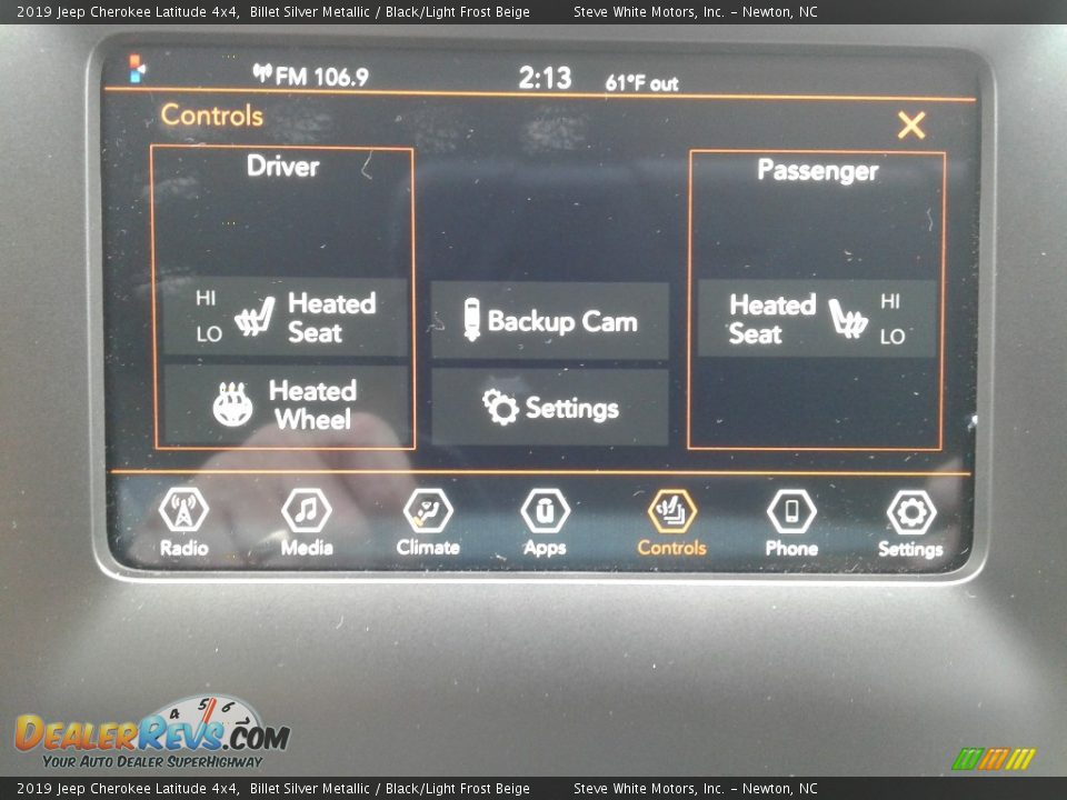 2019 Jeep Cherokee Latitude 4x4 Billet Silver Metallic / Black/Light Frost Beige Photo #23