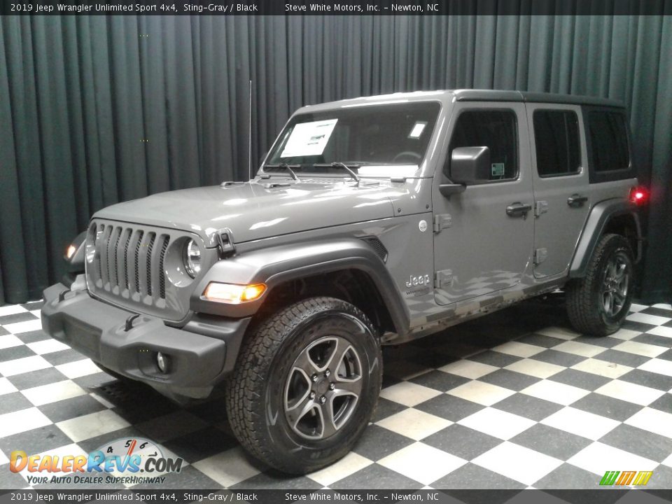 2019 Jeep Wrangler Unlimited Sport 4x4 Sting-Gray / Black Photo #2