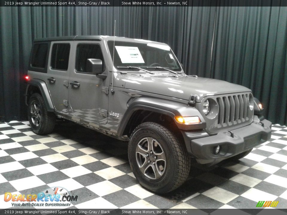 2019 Jeep Wrangler Unlimited Sport 4x4 Sting-Gray / Black Photo #4