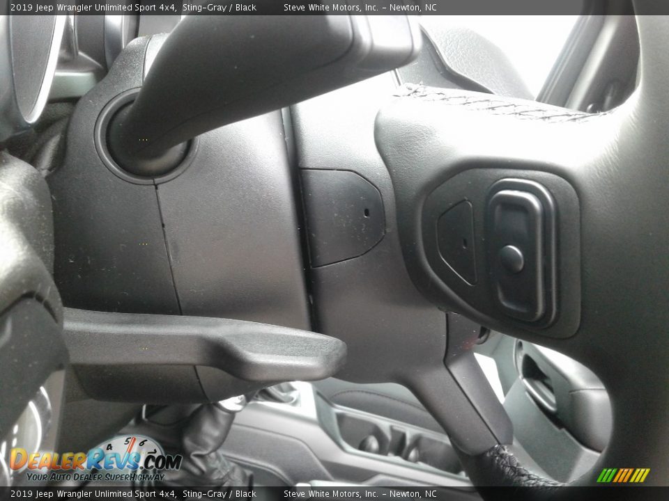 2019 Jeep Wrangler Unlimited Sport 4x4 Sting-Gray / Black Photo #15