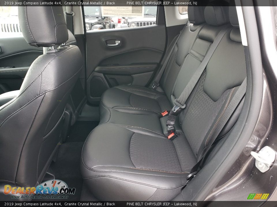 2019 Jeep Compass Latitude 4x4 Granite Crystal Metallic / Black Photo #6
