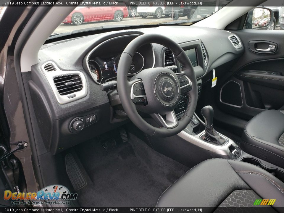 2019 Jeep Compass Latitude 4x4 Granite Crystal Metallic / Black Photo #7