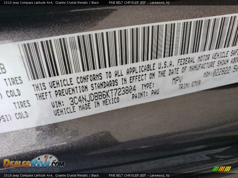 2019 Jeep Compass Latitude 4x4 Granite Crystal Metallic / Black Photo #9