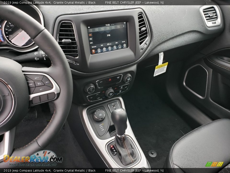 2019 Jeep Compass Latitude 4x4 Granite Crystal Metallic / Black Photo #10