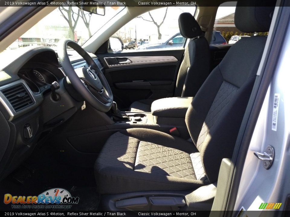 2019 Volkswagen Atlas S 4Motion Reflex Silver Metallic / Titan Black Photo #3