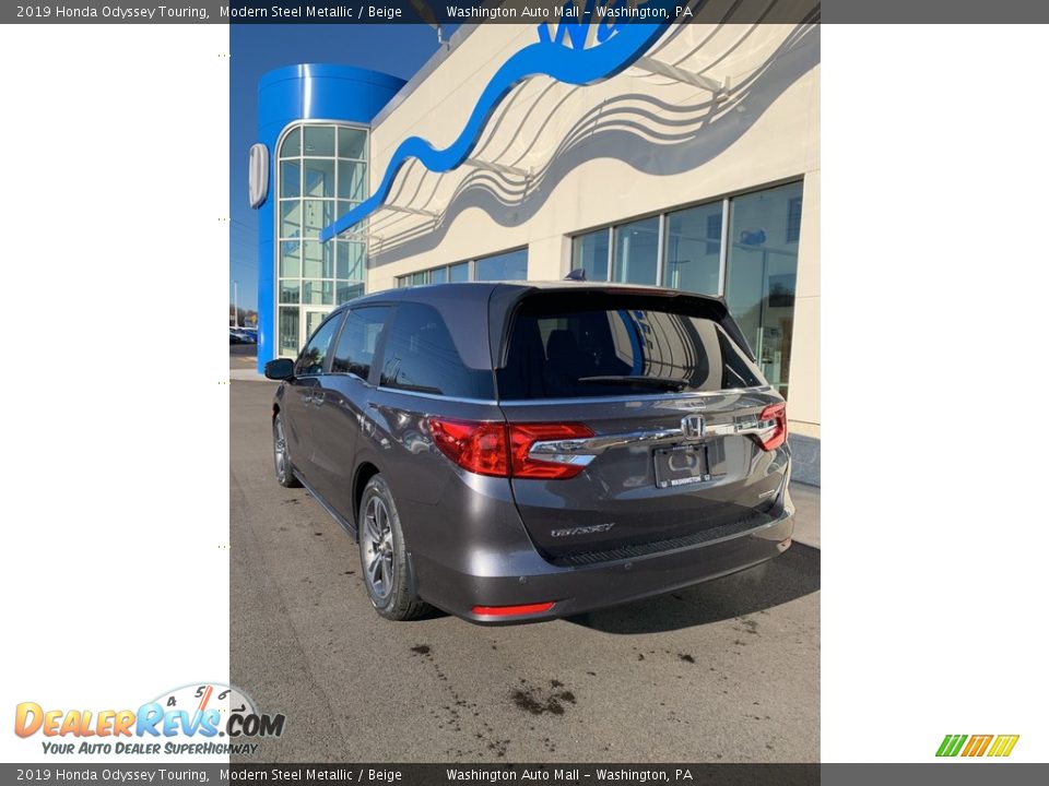 2019 Honda Odyssey Touring Modern Steel Metallic / Beige Photo #7