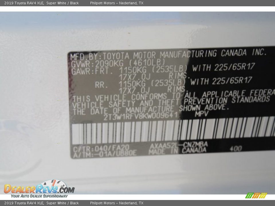 2019 Toyota RAV4 XLE Super White / Black Photo #23