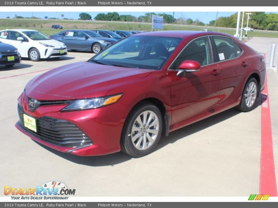 2019 Toyota Camry LE Ruby Flare Pearl / Black Photo #4