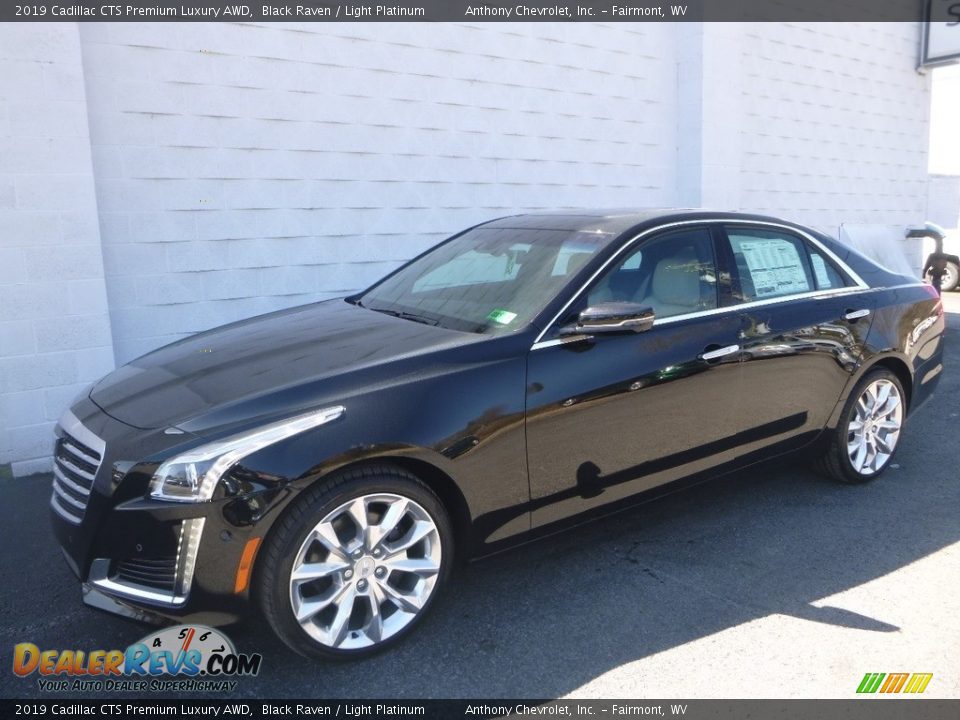 Front 3/4 View of 2019 Cadillac CTS Premium Luxury AWD Photo #2