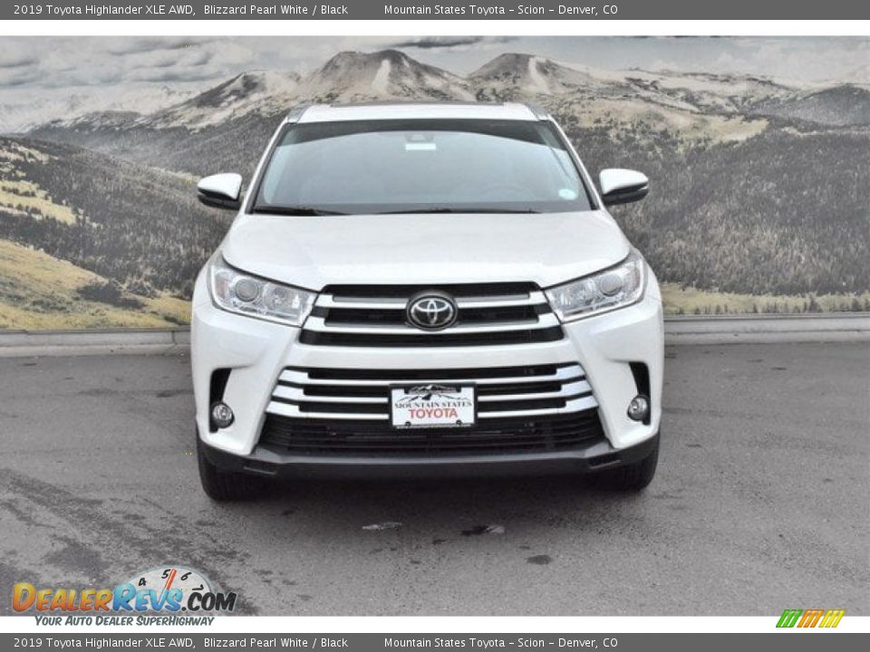 2019 Toyota Highlander XLE AWD Blizzard Pearl White / Black Photo #2